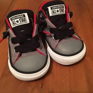 Boy converse